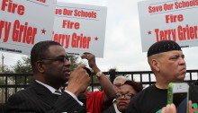 HISD threatens to shutdown Jones High School, community wants Superintendent Terry Grier out